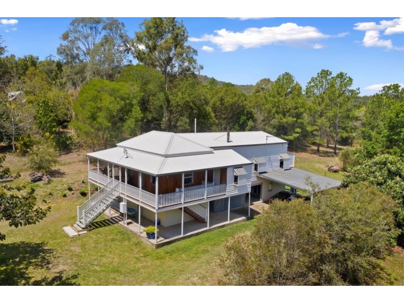 7 McNeil Road, Cedar Pocket QLD 4570