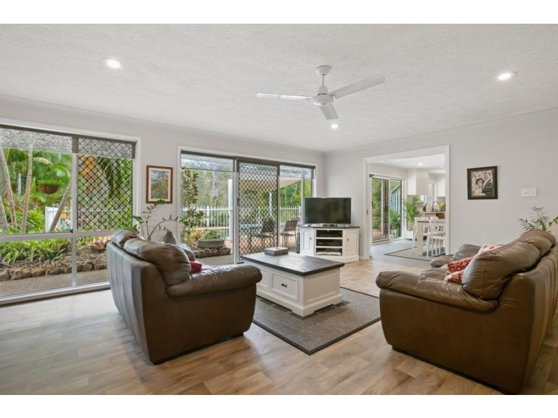 52 Rodney Road, Curra QLD 4570