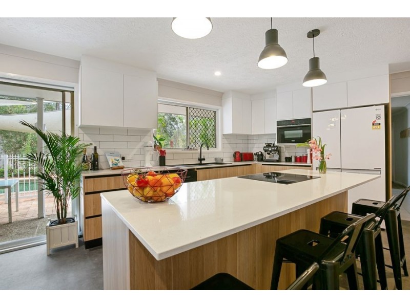 52 Rodney Road, Curra QLD 4570