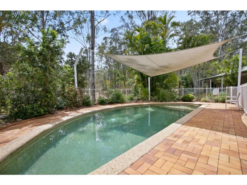 52 Rodney Road, Curra QLD 4570