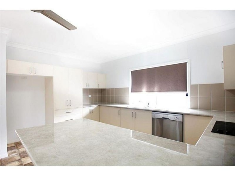 46 Old Veteran Road, Veteran QLD 4570