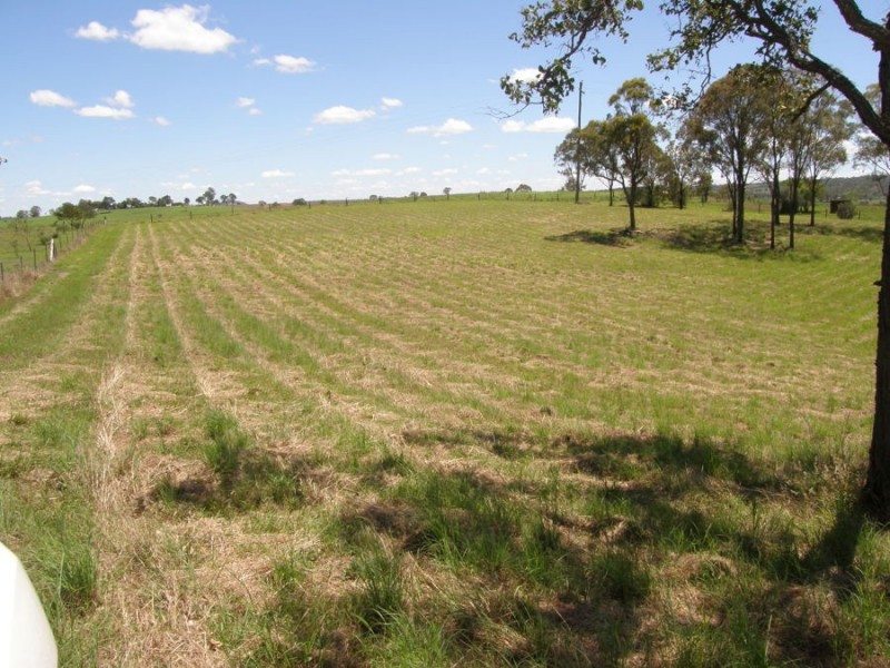 8 Leddy Court, Moffatdale QLD 4605