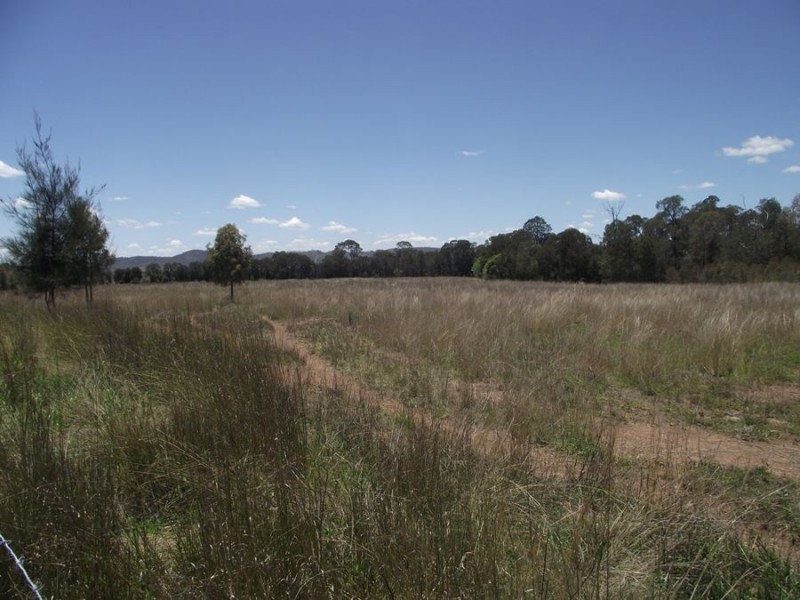 230 Louttits Road, Glenrock QLD 4605