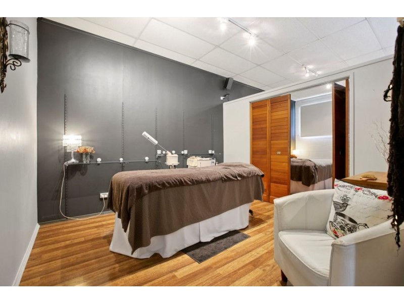 27 Red Hill Road, Gympie QLD 4570