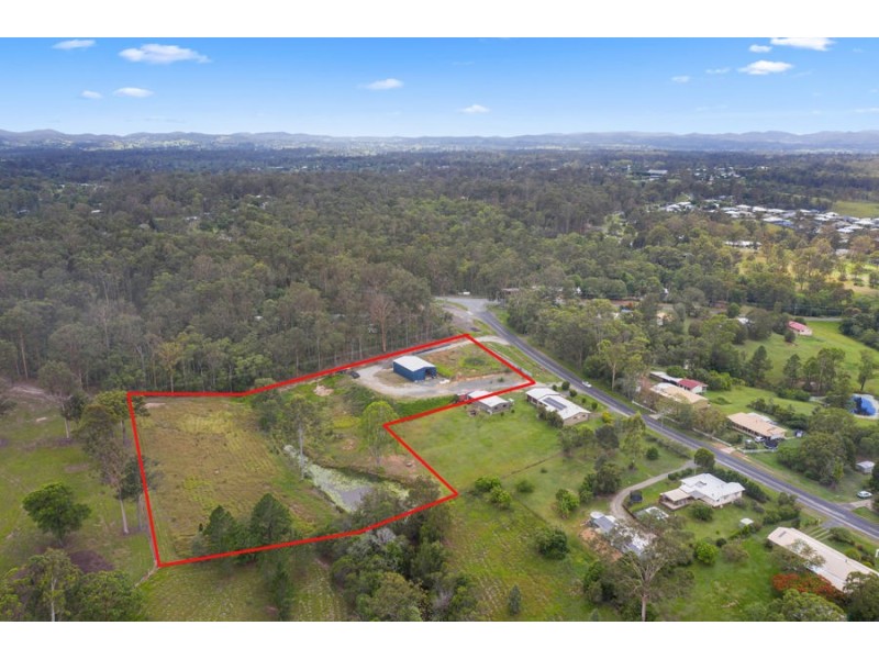 105 Fraser Road, Araluen QLD 4570