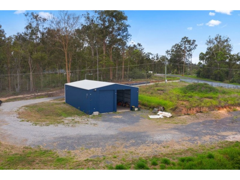 105 Fraser Road, Araluen QLD 4570