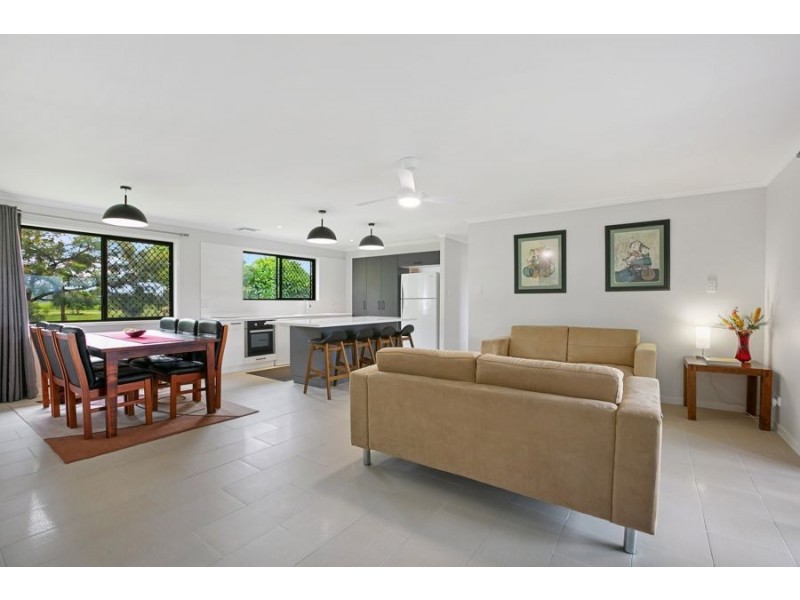 25 O’Meara Road, Downsfield QLD 4570