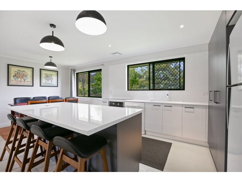 25 O’Meara Road, Downsfield QLD 4570