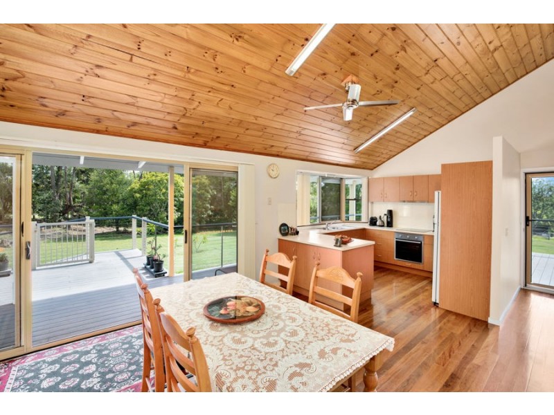 48 Atkinson Road, Araluen QLD 4570