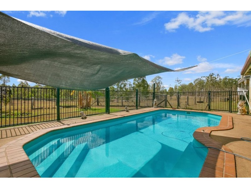 189 Caulleys Road, Paterson QLD 4570