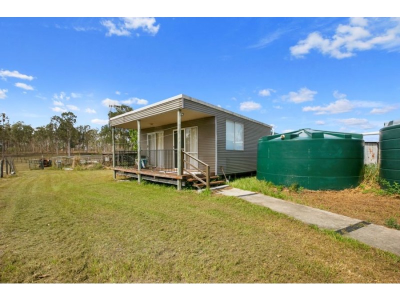 189 Caulleys Road, Paterson QLD 4570