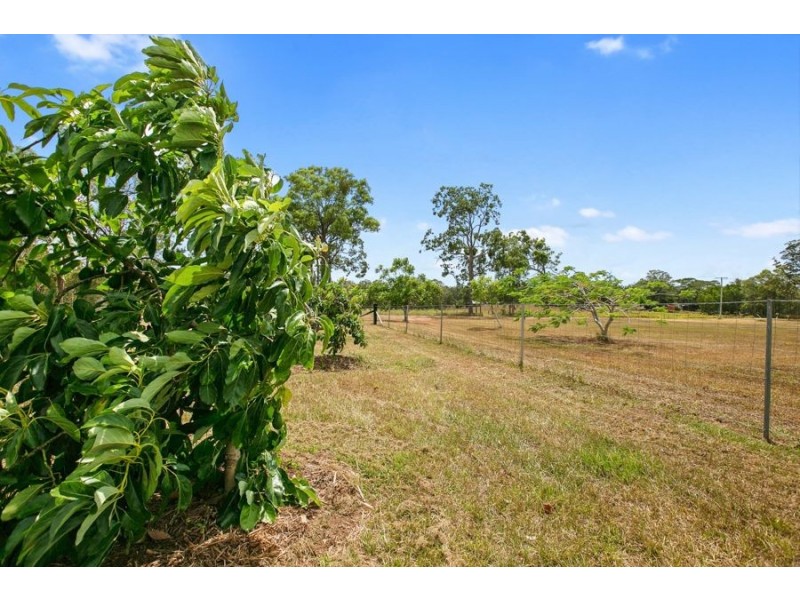 13 Meredith Road, Bauple QLD 4650