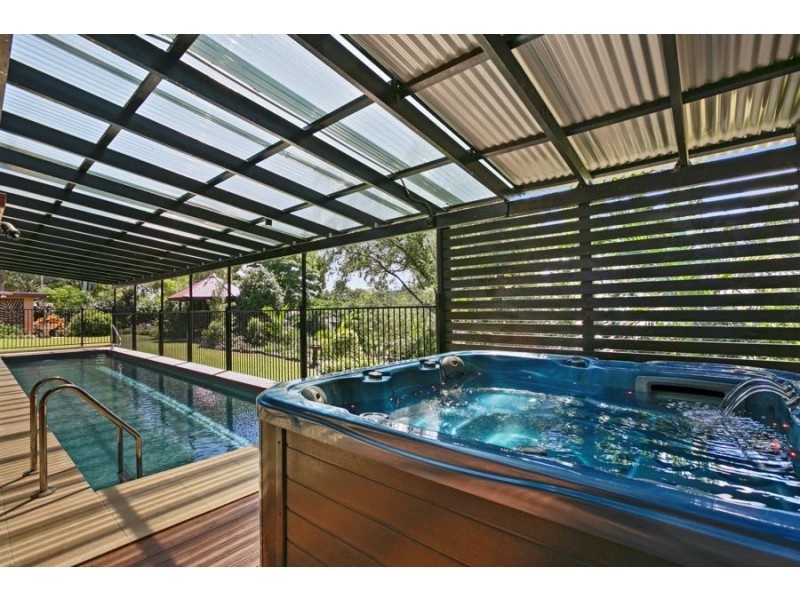 36 Sorensen Road, Southside QLD 4570