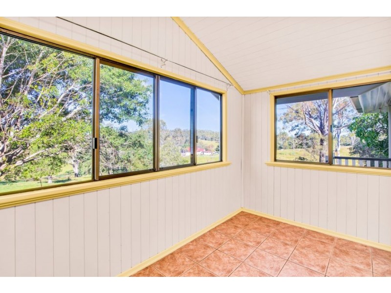 12 Cox Road, Southside QLD 4570