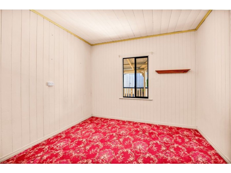 12 Cox Road, Southside QLD 4570