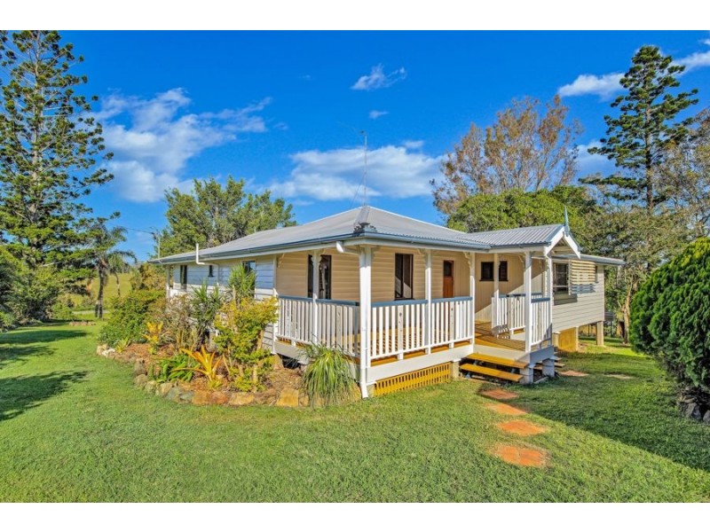 12 Cox Road, Southside QLD 4570