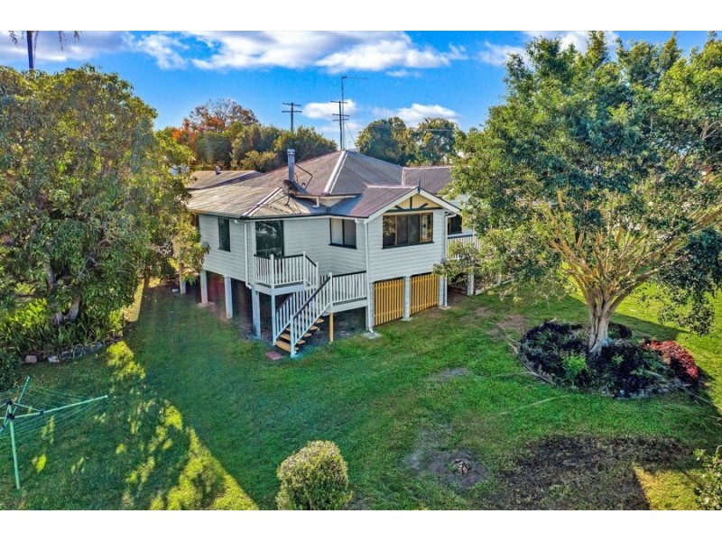 12 Cox Road, Southside QLD 4570