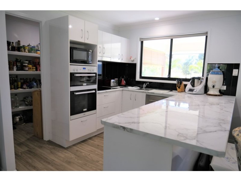 17 Hidden Place, Curra QLD 4570