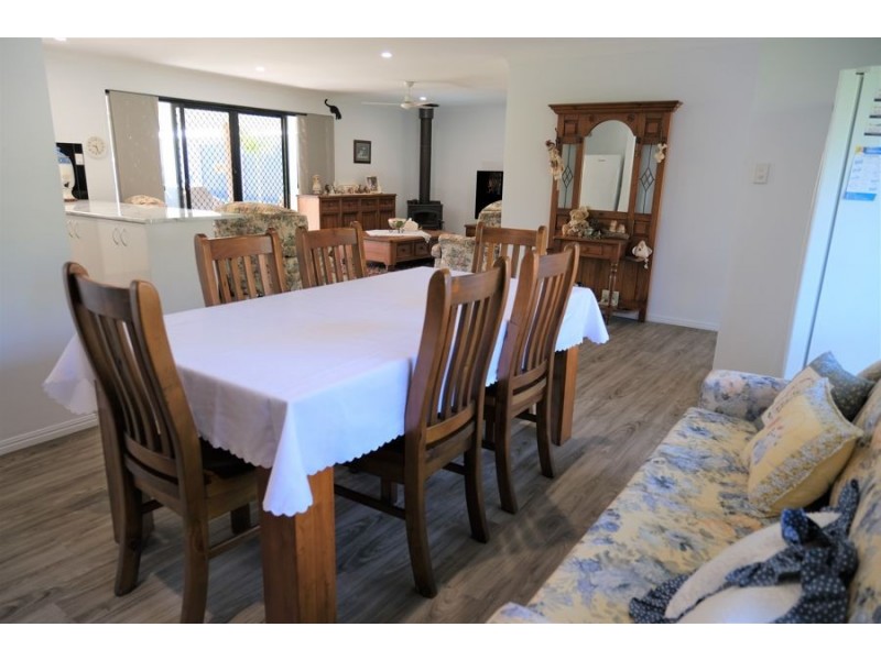 17 Hidden Place, Curra QLD 4570