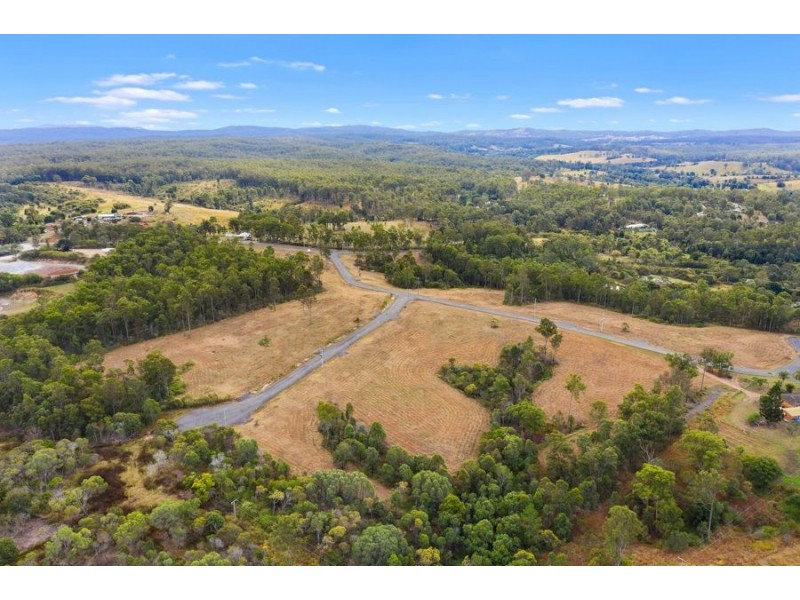 21 Cloey Road, Tamaree QLD 4570