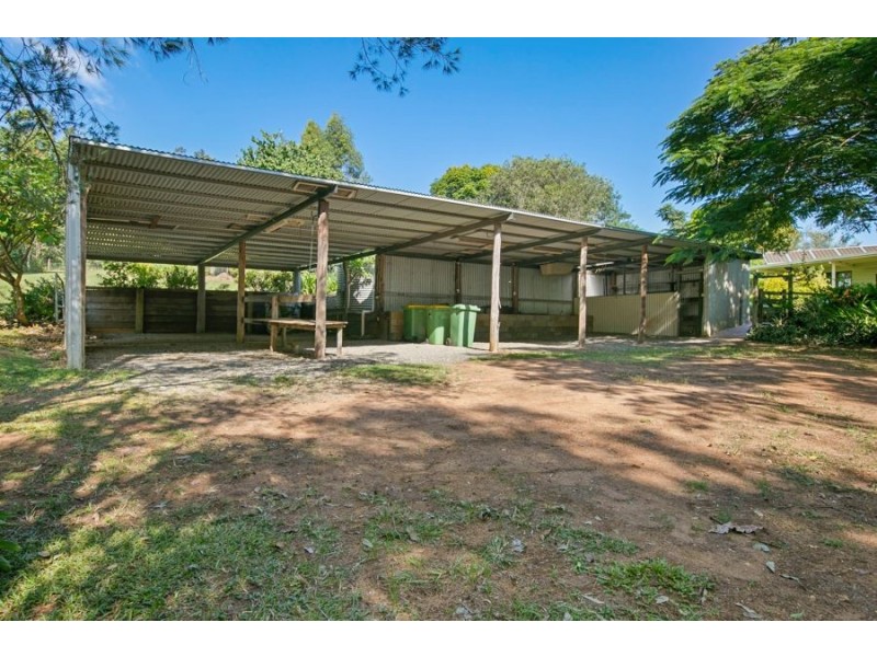 99 Long Road, Pie Creek QLD 4570