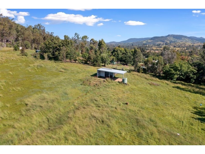 99 Long Road, Pie Creek QLD 4570