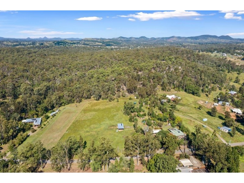99 Long Road, Pie Creek QLD 4570