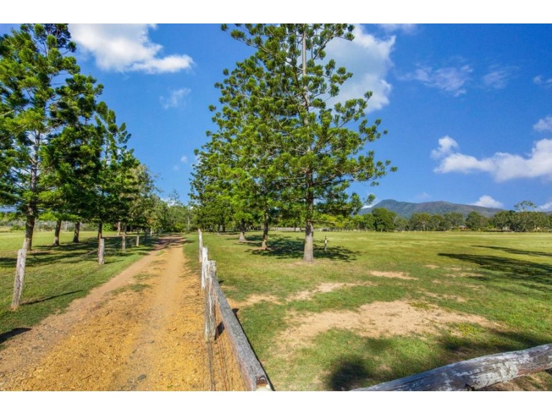 Glastonbury QLD 4570