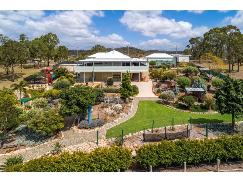 3 Fulton St, Goomeri QLD 4601