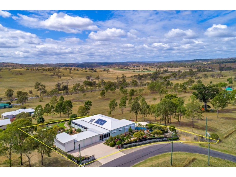 3 Fulton St, Goomeri QLD 4601