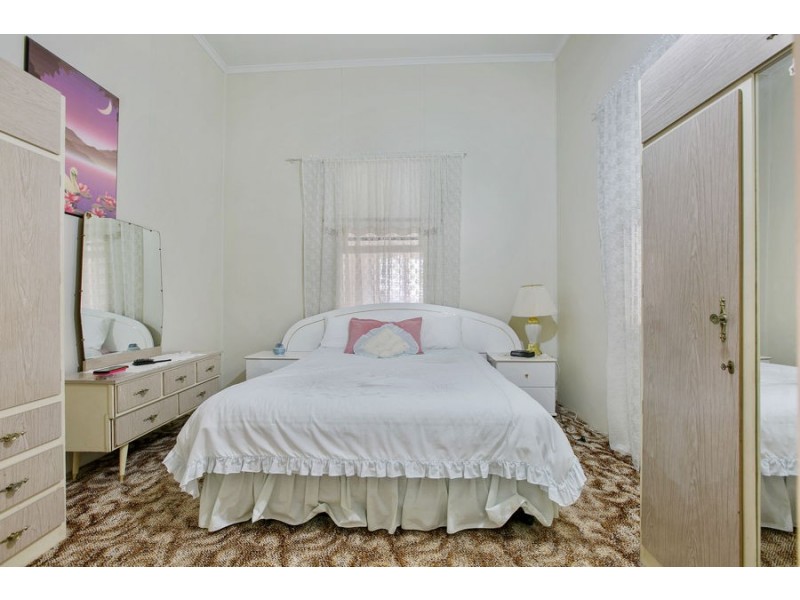 18 Smyth Street, Gympie QLD 4570