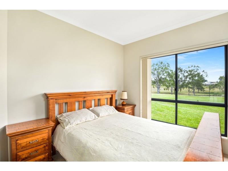 1 Yorkdale Lane, Jones Hill QLD 4570