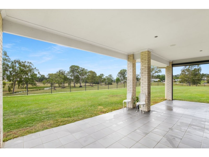 1 Yorkdale Lane, Jones Hill QLD 4570