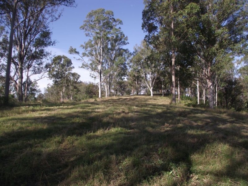 453 Old Goomboorian Road, Veteran QLD 4570