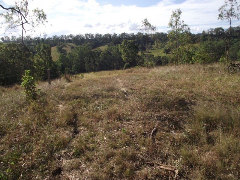 453 Old Goomboorian Road, Veteran QLD 4570