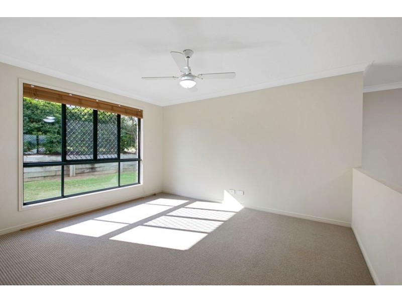 74 Gympie View Drive, Southside QLD 4570