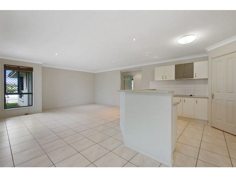 74 Gympie View Drive, Southside QLD 4570