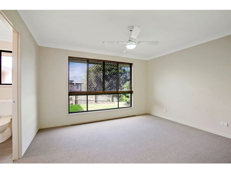 74 Gympie View Drive, Southside QLD 4570