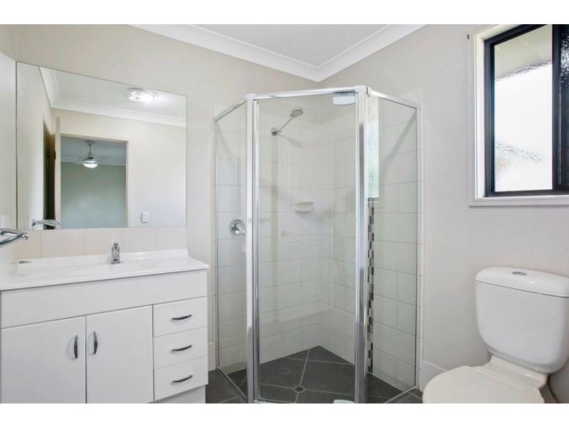 74 Gympie View Drive, Southside QLD 4570