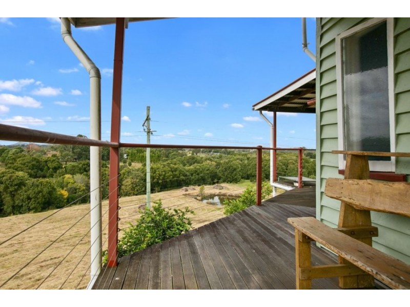 121 Cootharaba Road, Victory Heights QLD 4570