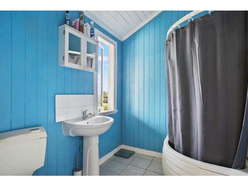 121 Cootharaba Road, Victory Heights QLD 4570