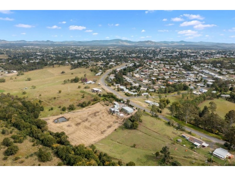 121 Cootharaba Road, Victory Heights QLD 4570