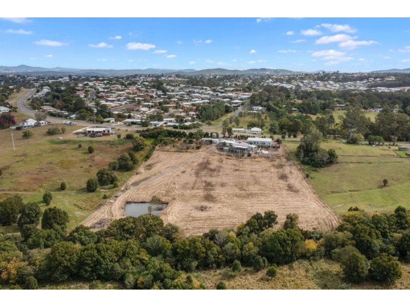 121 Cootharaba Road, Victory Heights QLD 4570