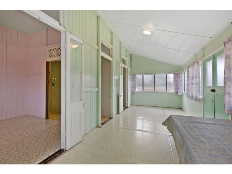 13 Barnes Street, Goomeri QLD 4601