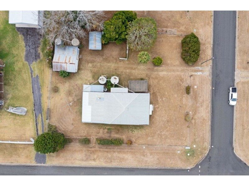 13 Barnes Street, Goomeri QLD 4601