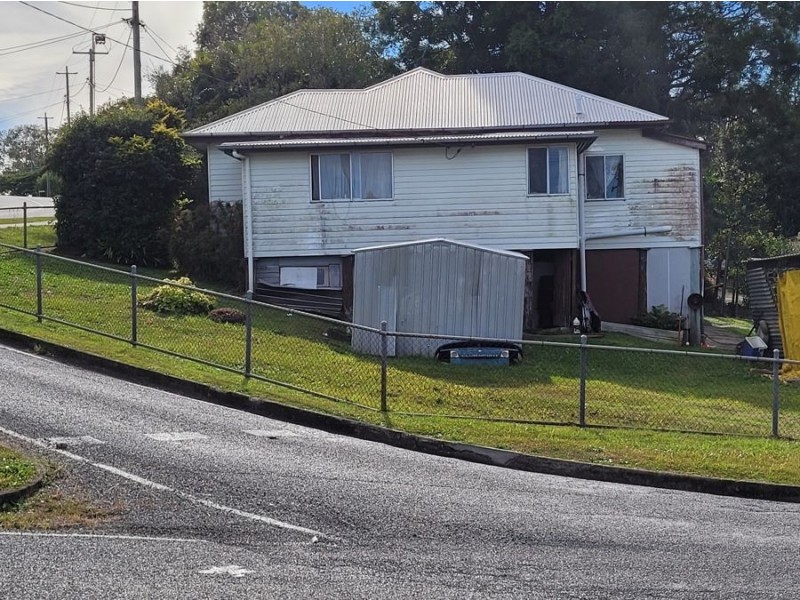 37 Louisa Street, Gympie QLD 4570