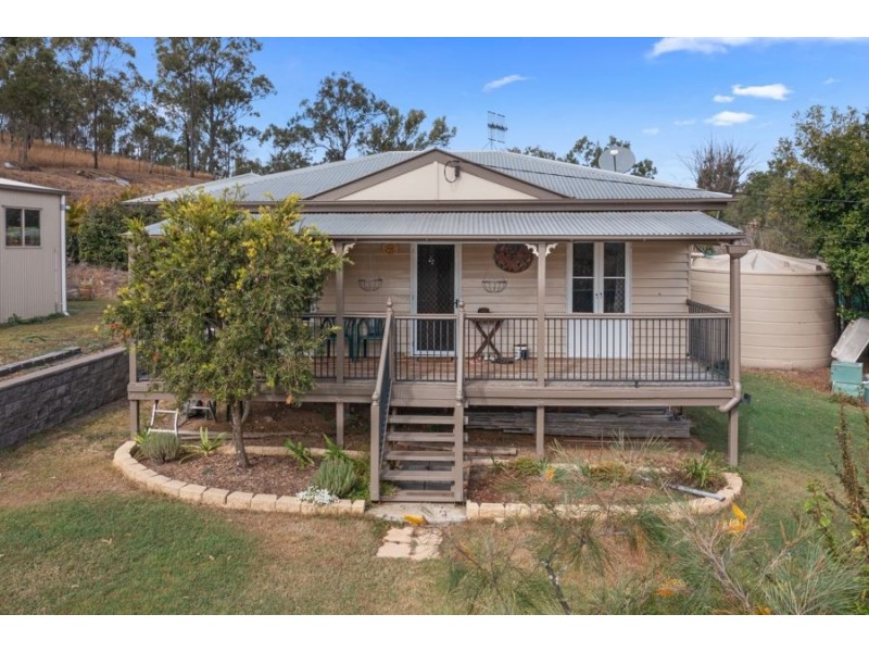 4 Walker Road, Goomeri QLD 4601