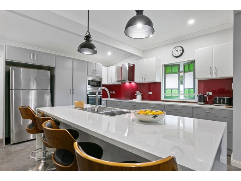 4 Walker Road, Goomeri QLD 4601