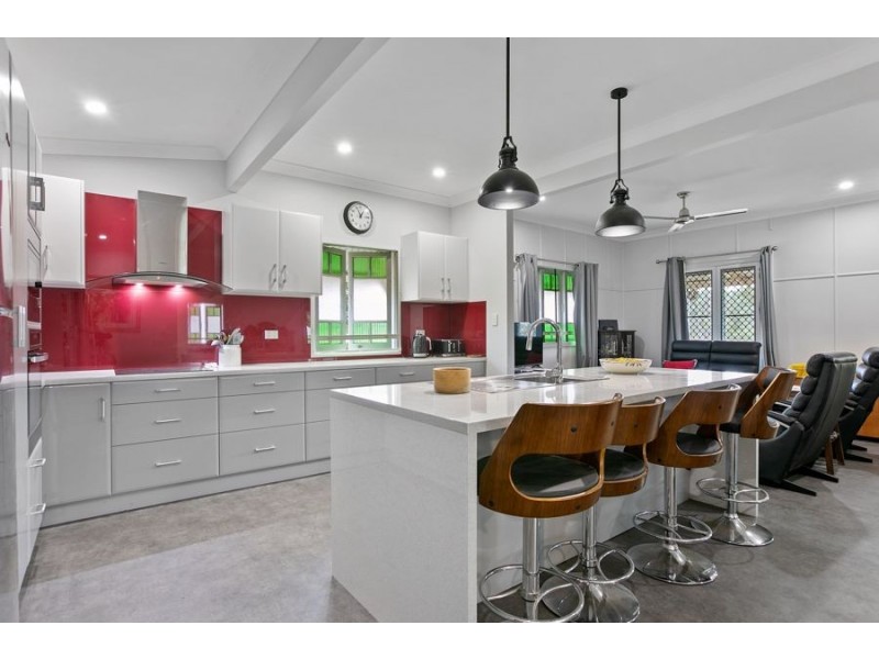 4 Walker Road, Goomeri QLD 4601