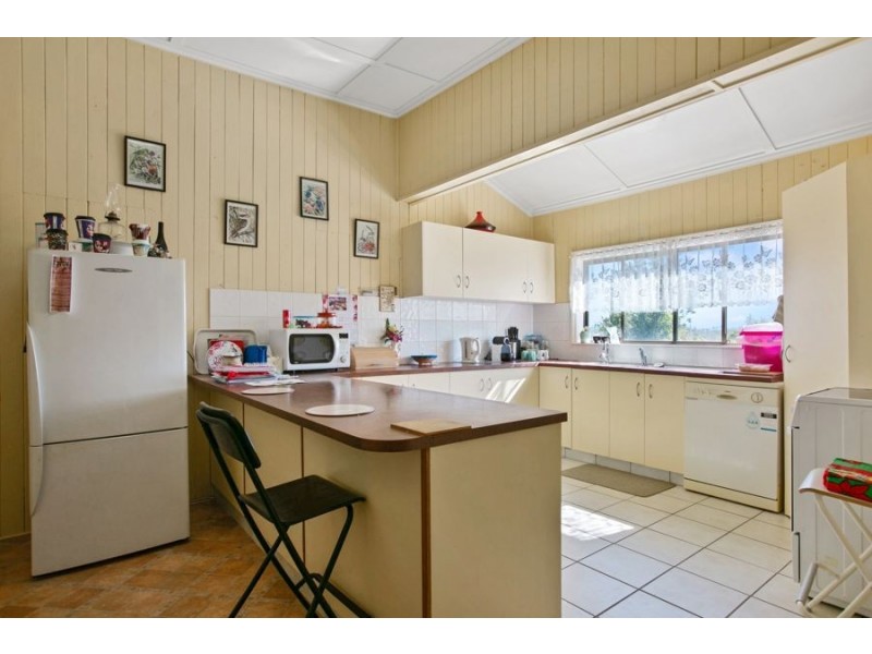 14 Hodge Street, Goomeri QLD 4601